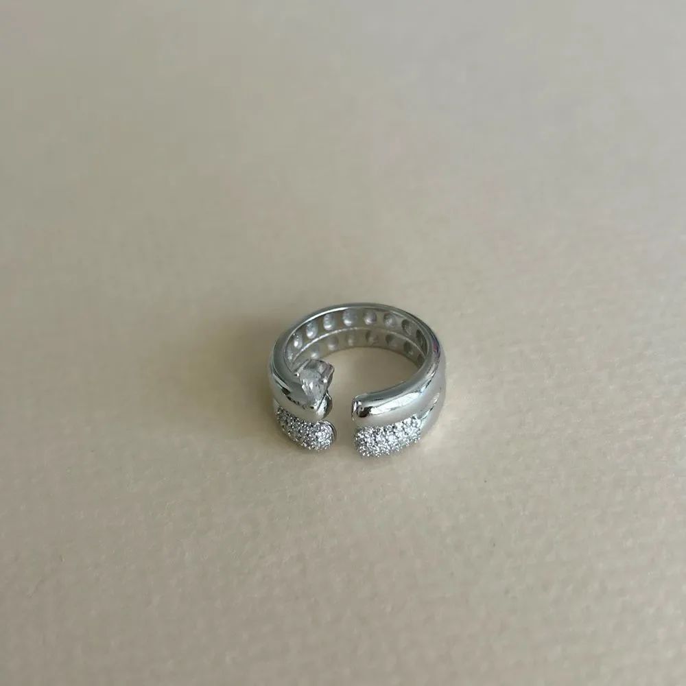 Diamond Ring #2033 - Picture 4 of 6
